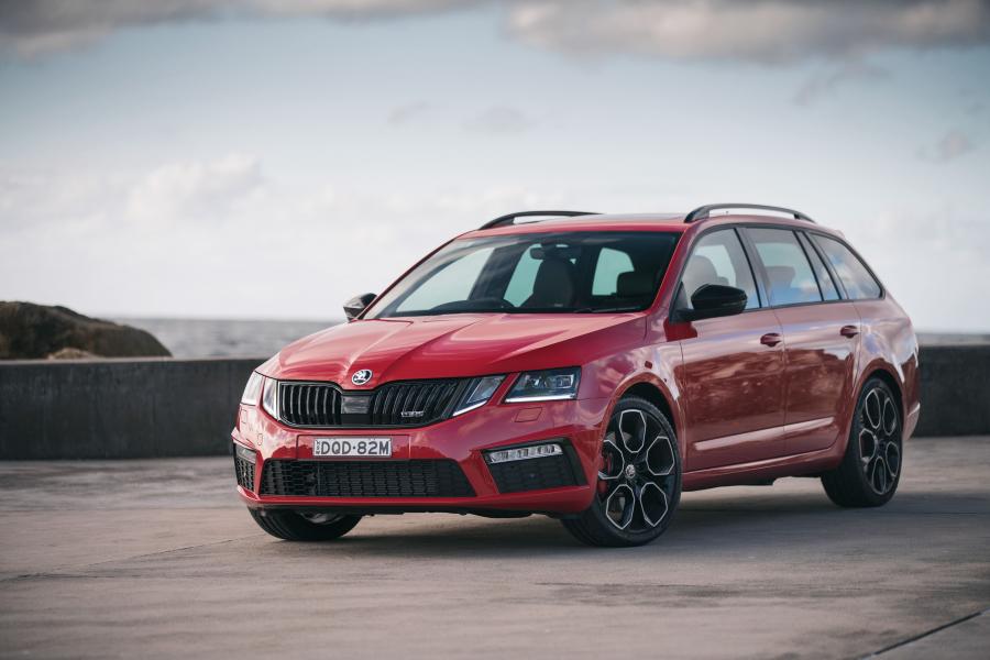  Skoda Octavia RS 245 Combi (5E) 2017 года  (AU) (фото 8 из 40)